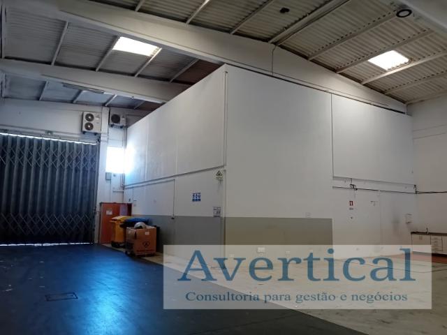 Armazém alugar em Maia, Gueifães