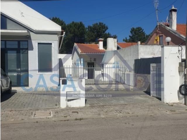 Armazém alugar em Quinta Lobateira, Fernão Ferro