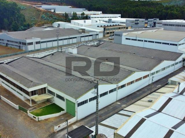 Armazém venda em Bougado (São Martinho e Santiago), Trofa