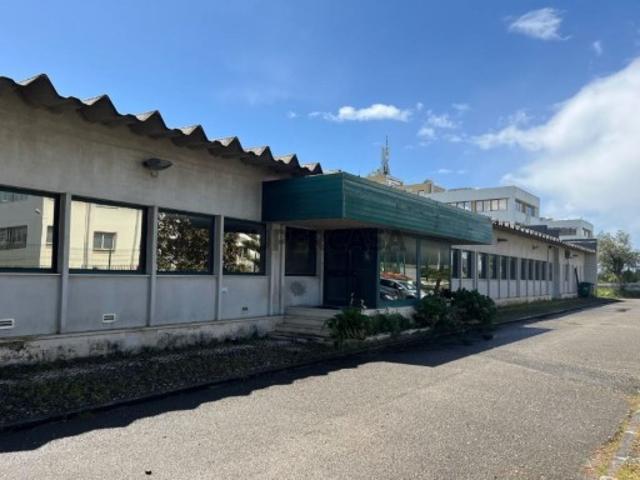 Armazém venda em Oeiras, Lisboa