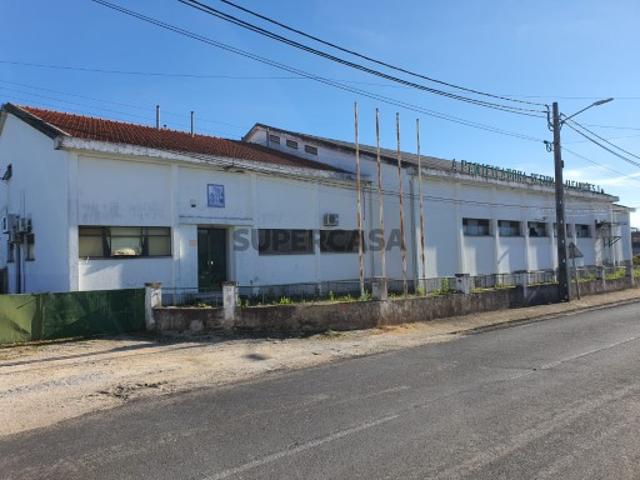 Armazém venda em Santarém