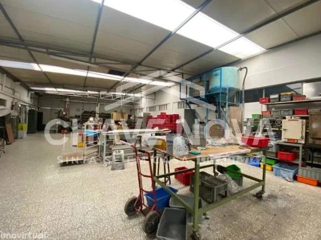 Armazém venda em São João Da Madeira, Aveiro