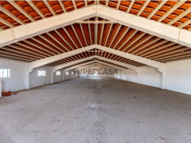Armazém venda em Montemor-o-novo, Évora