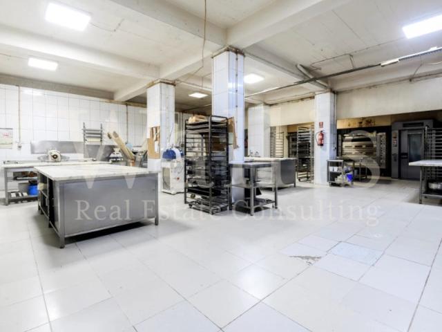 Armazém alugar em Santa Clara, Lisboa