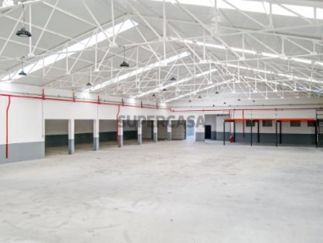 Armazém venda em Bitarães, Porto