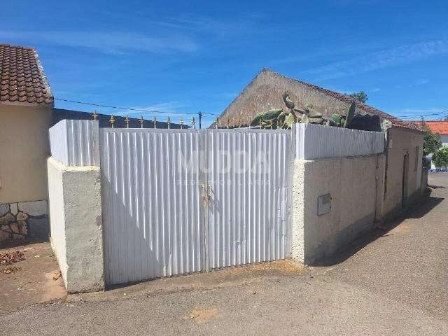 Armazém venda em Cadaval, Peral