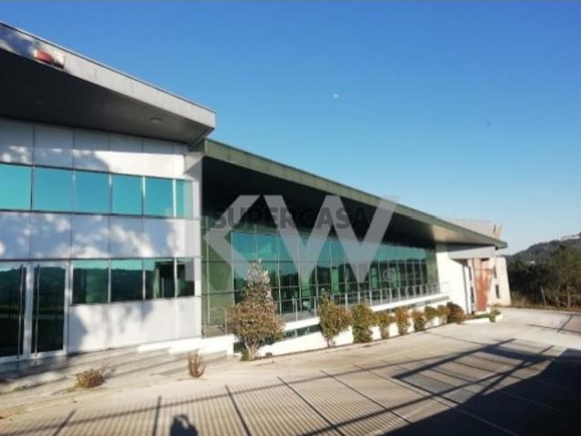 Armazém venda em Ourém, Santarém