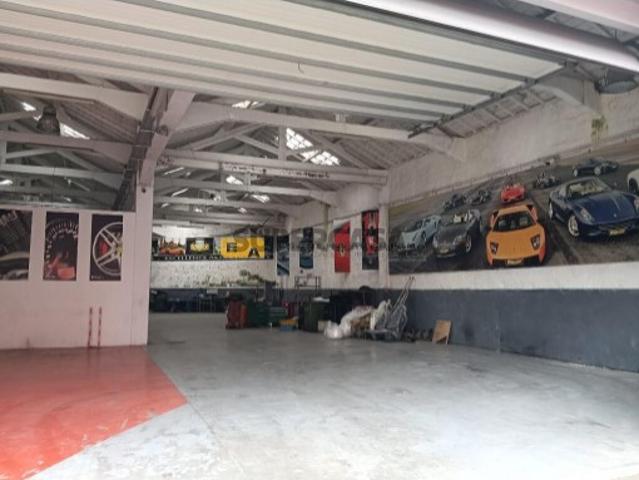 Armazém venda em Porto