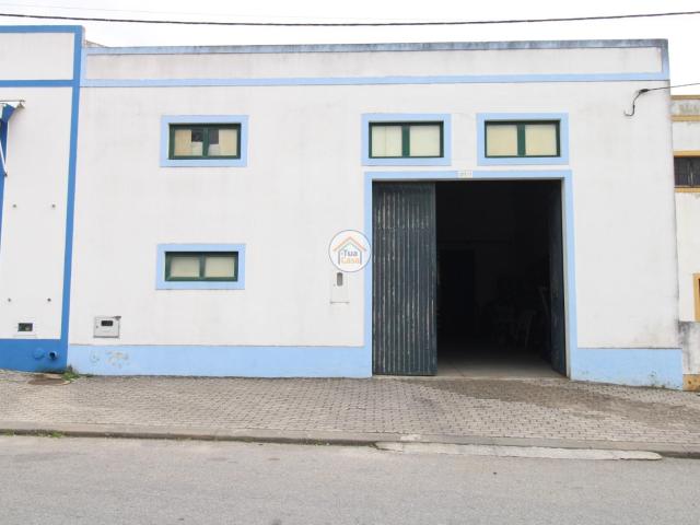 Armazém venda em Redondo, Évora