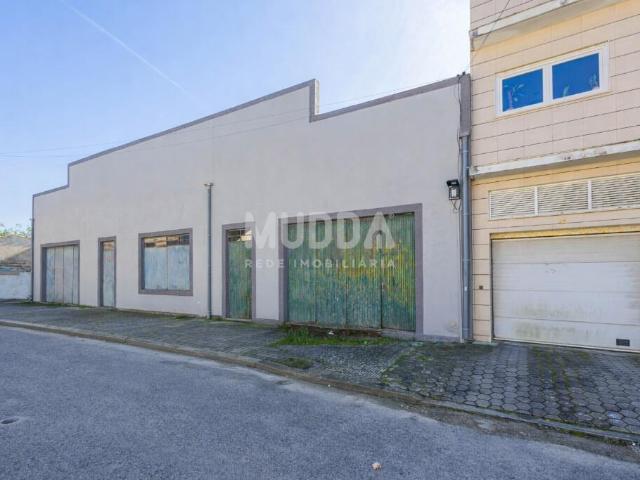 Armazém venda em Aveiro