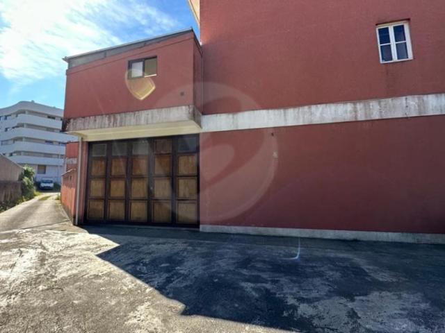 Armazém venda em Nova Sintra, A Ver-o-mar