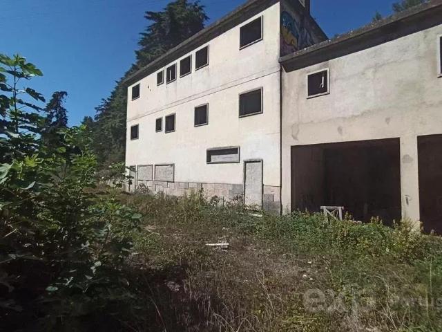 Ponto Comercial venda em Fanhões