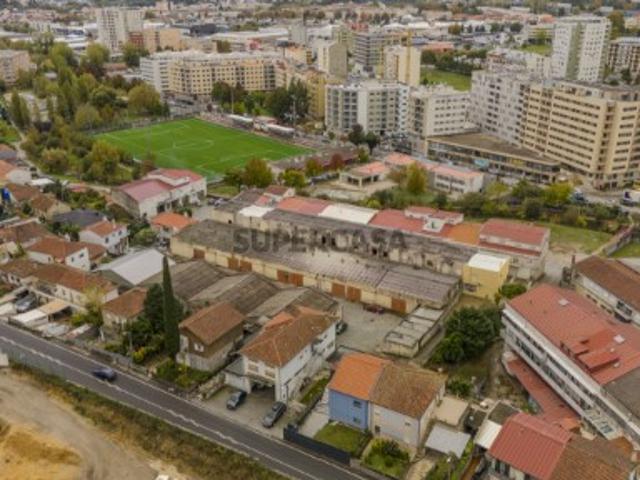 Armazém venda em São José de São Lázaro, Braga