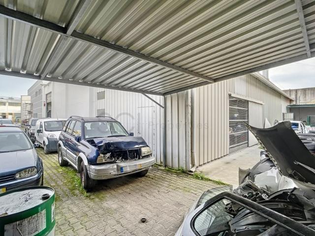 Armazém venda em Seixal, Corroios
