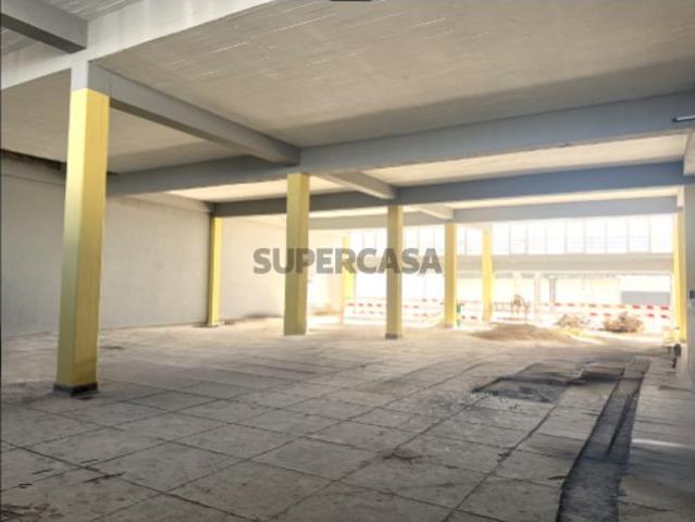 Armazém venda em Loures, Lisboa