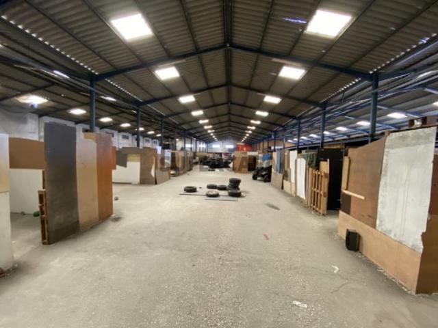 Armazém venda em Tala, Sintra