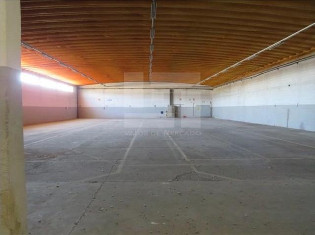 Armazém venda em Salvaterra De Magos, Santarém