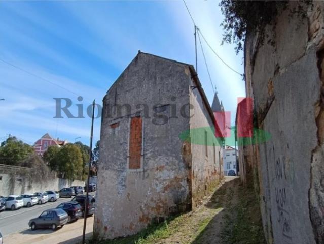 Armazém venda em Alcanena, Santarém