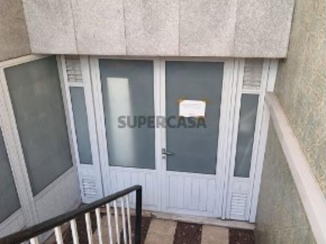 Armazém venda em Baixa de Algés, Oeiras
