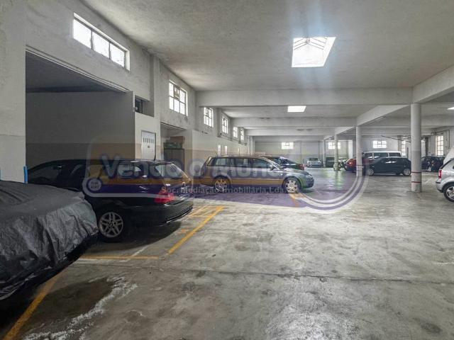 Armazém venda em Alhandra, Alhandra, São João dos Montes e Calhandriz