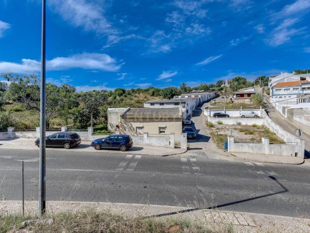Loja venda em Idanha, Sintra