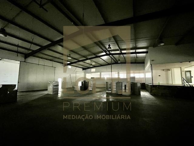 Armazém alugar em Guimarães, Braga