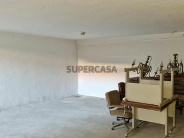 Armazém venda em Esmoriz, Ovar