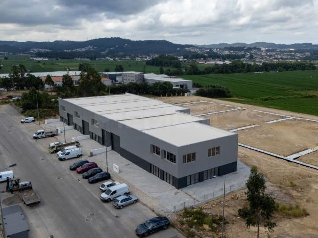Armazém alugar em Gavião, Braga