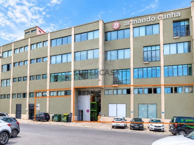 Armazém venda em Bairro do Condado, Lisboa