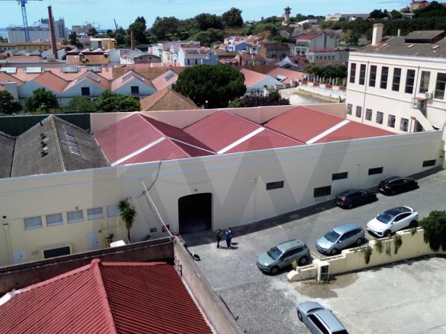 Armazém alugar em Lisboa