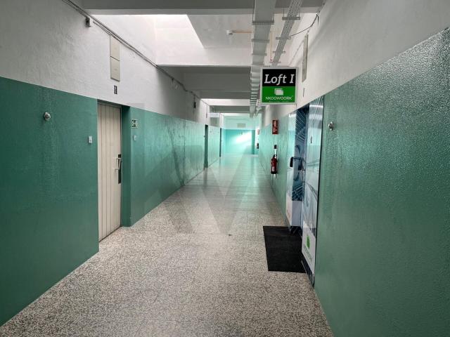 Armazém alugar em Poço do Bispo, Lisboa