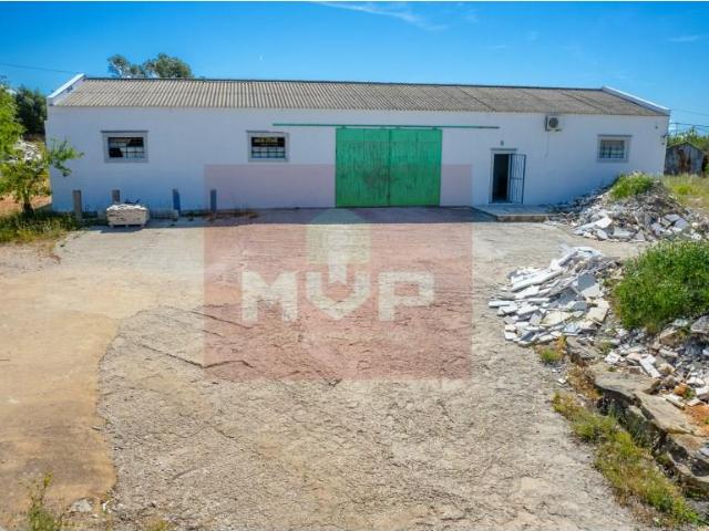 Loja venda em Murtais, Olhão