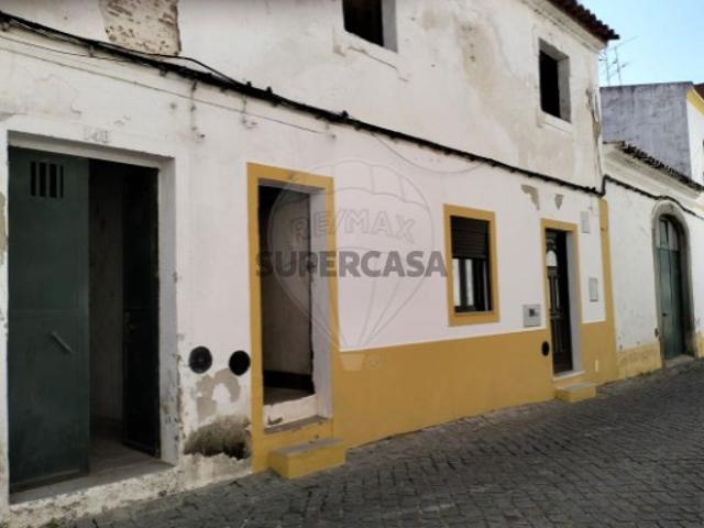 Armazém venda em Campo Maior, Barro Branco Armazém venda em Campo Maior, Barro Branco
