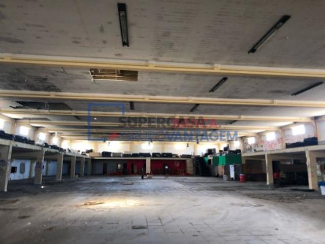 Armazém venda em Casal das Bautas, Sintra