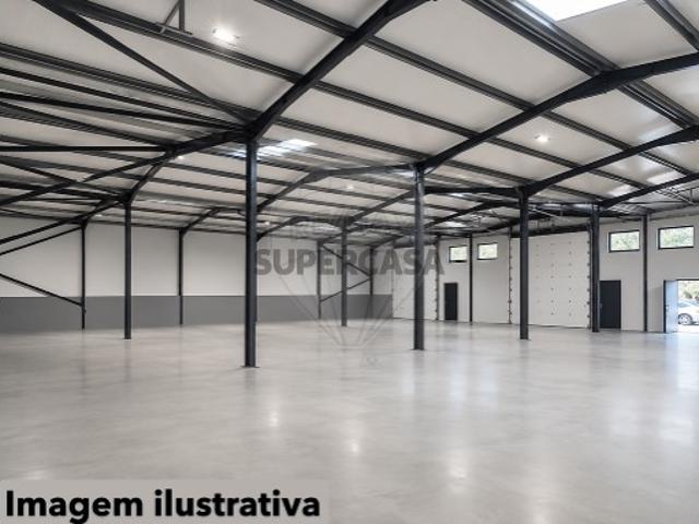 Armazém venda em Vale De Cambra, Aveiro