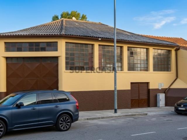 Armazém venda em Lugar do Castelo, Vila Nova De Gaia