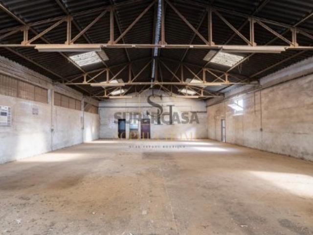 Armazém venda em Vila Nova De Gaia, Porto