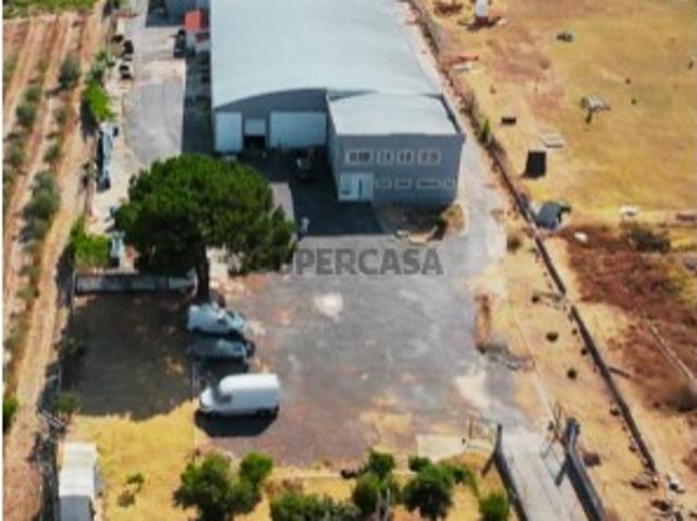 Armazém venda em Vale da Pedra, Cartaxo