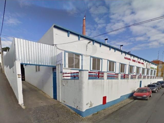 Armazém venda em Santo Antonino, Coruche