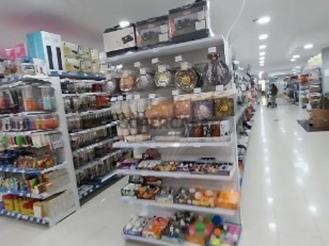 Armazém venda em Forte Da Casa, Lisboa