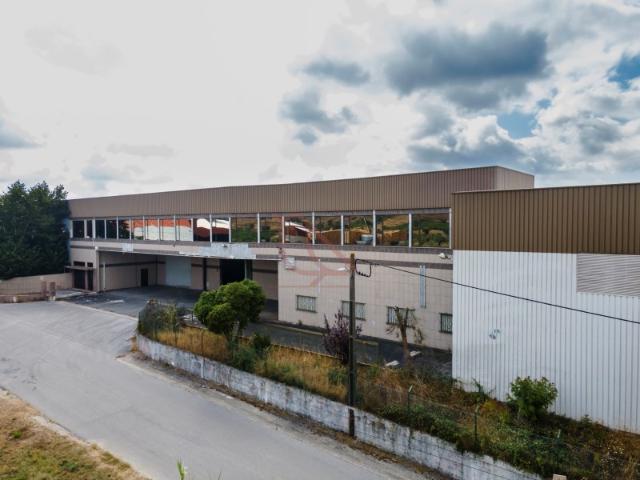 Armazém venda em Beltroa, Ourém