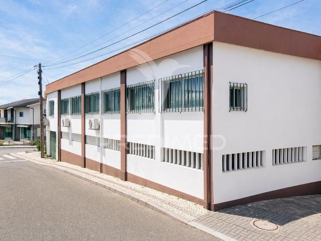 Armazém venda em Santa Maria Da Feira, Aveiro