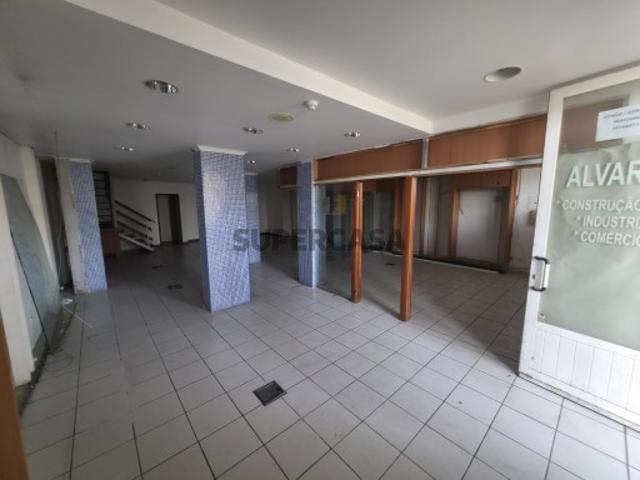 Armazém venda em Odivelas, Lisboa