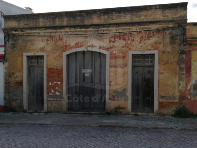 Armazém venda em Setúbal