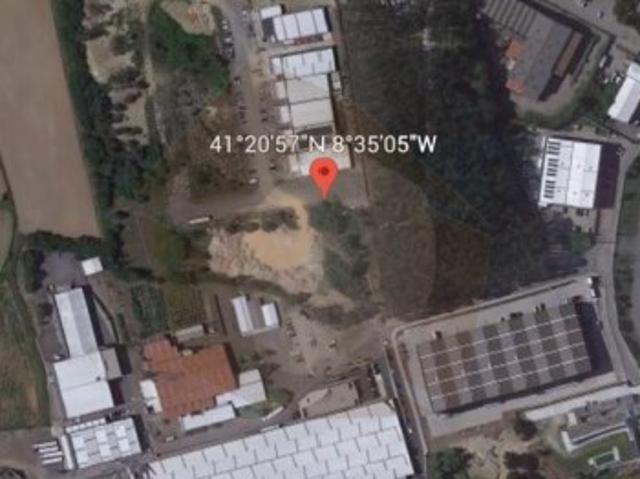 Armazém venda em Vila Nova De Famalicão, Igreja