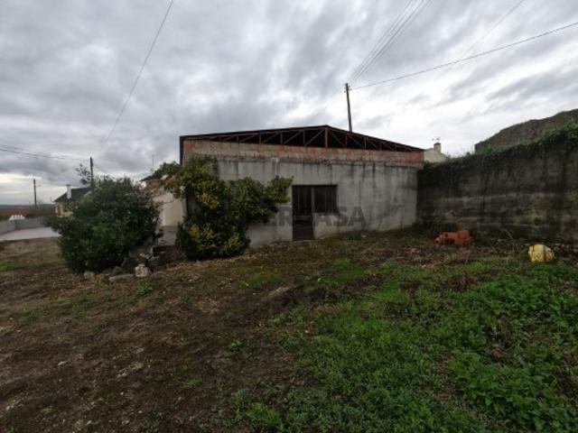Casa venda em Rio Maior, Santarém