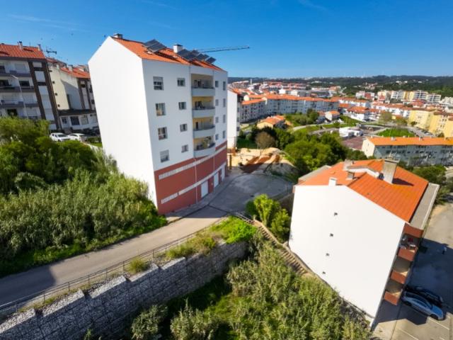 Garagem venda em Vila Robim, Figueira Da Foz
