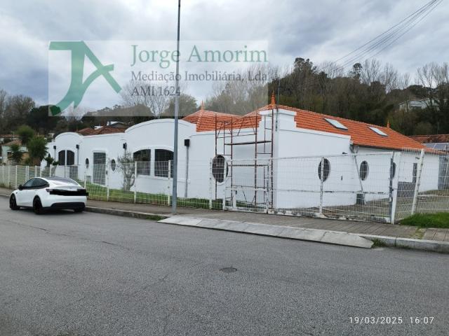 Armazém venda em Porto