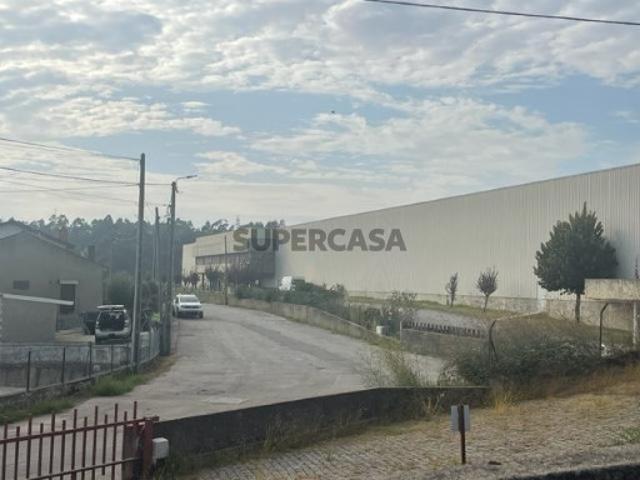 Armazém venda em Santo Tirso, Porto