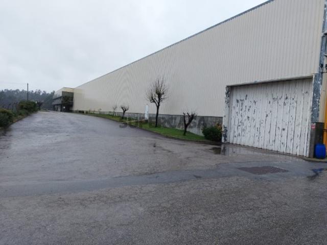 Armazém venda em Santo Tirso, Porto